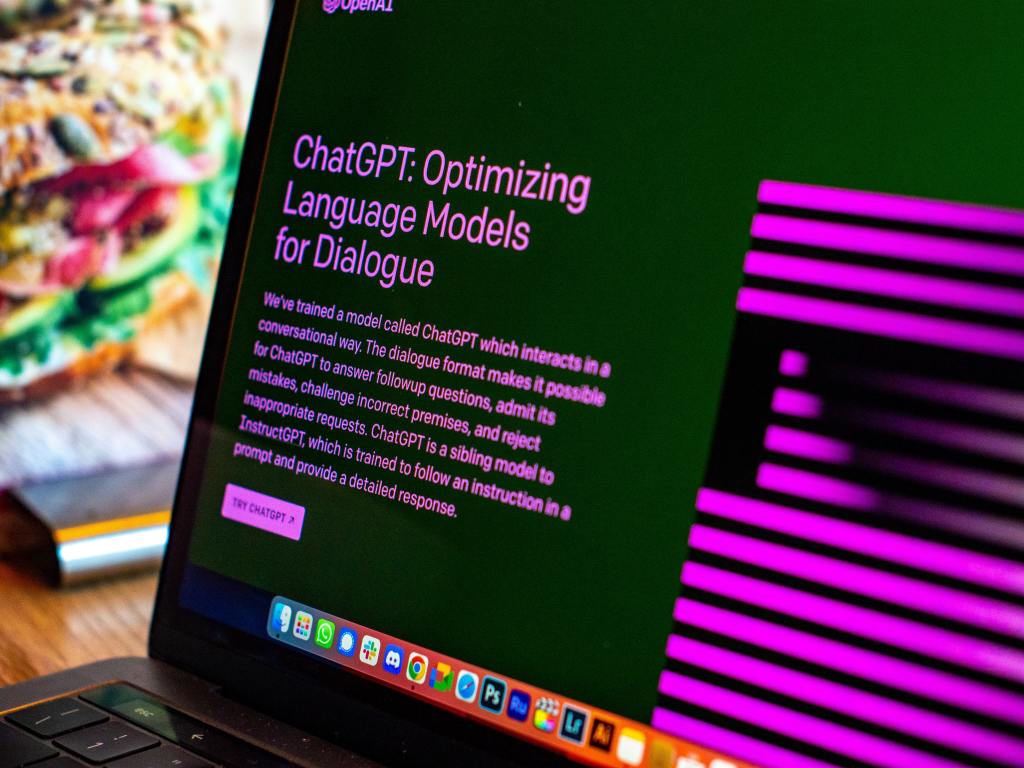 “Chat GPT: The Future of Education or a Dangerous Distraction?”